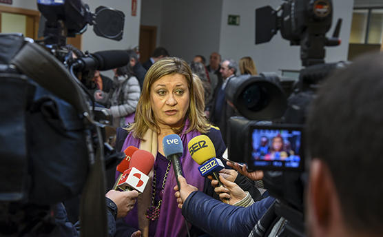 Del Olmo califica de "ilegal" publicar la lista de defraudadores a Hacienda Del Olmo califica de "ilegal" publicar la lista de defraudadores a Hacienda