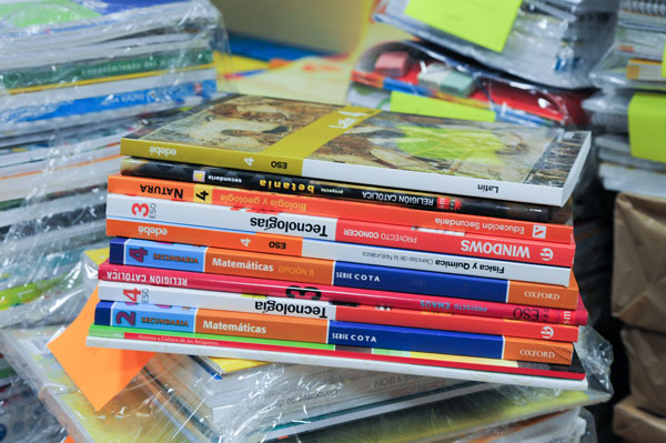 Las ayudas para libros de texto llegan a 62.566 familias de Castilla y León Las ayudas para libros de texto llegan a 62.566 familias de Castilla y León
