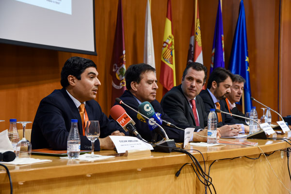 Un centenar de directivos se forman en Soria sobre metodologías del siglo XXI Un centenar de directivos se forman en Soria sobre metodologías del siglo XXI