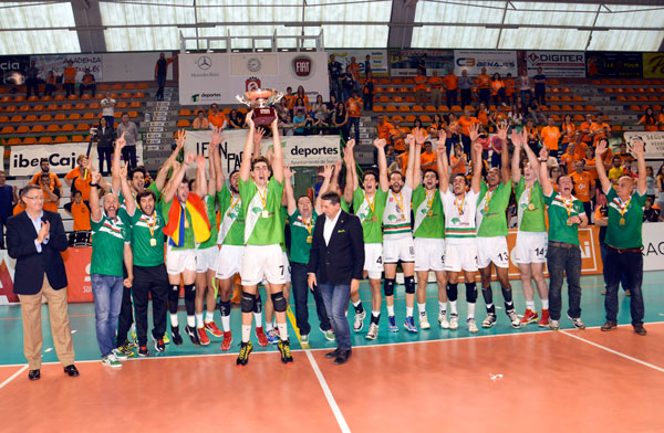 Unicaja Almería, décimo título en la Superliga de voleibol Unicaja Almería, décimo título en la Superliga de voleibol