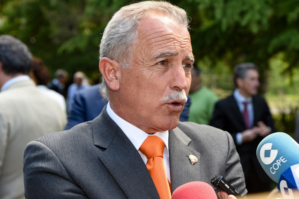 De Miguel (Ciudadanos) seguirá como alcalde en Almazán De Miguel (Ciudadanos) seguirá como alcalde en Almazán
