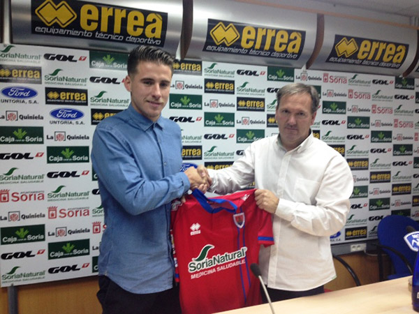 Dani Aquino llega al Numancia "para reivindicarse" Dani Aquino llega al Numancia "para reivindicarse"