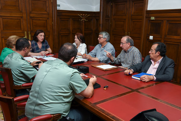 Tráfico prevé 905.000 desplazamientos en las carreteras sorianas durante este verano Tráfico prevé 905.000 desplazamientos en las carreteras sorianas durante este verano