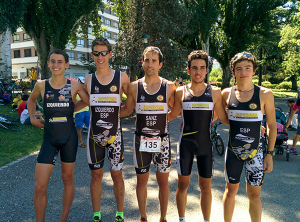 El cadete Izquierdo, campeón de Castilla y León de Triatlón El cadete Izquierdo, campeón de Castilla y León de Triatlón