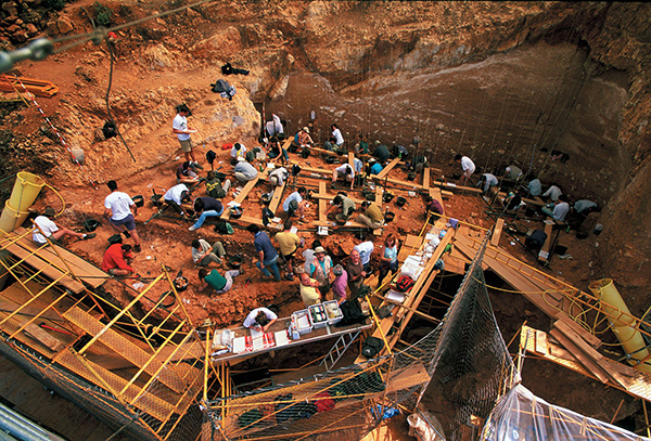 Atapuerca, reconocido como lugar de "Valor Universal Excepcional" Atapuerca, reconocido como lugar de "Valor Universal Excepcional"