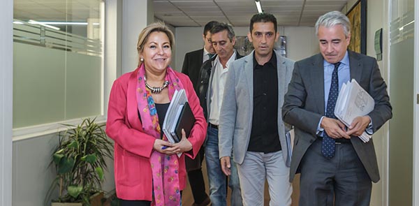 El Plan de Empleo Local de la Junta impulsa la creación de más 7.000 empleos en 2015 El Plan de Empleo Local de la Junta impulsa la creación de más 7.000 empleos en 2015