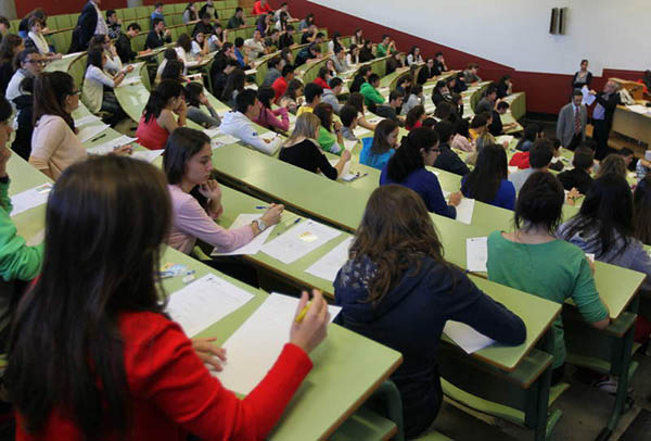 La Universidad debe prestar especial atención a la empleabilidad de los jóvenes La Universidad debe prestar especial atención a la empleabilidad de los jóvenes