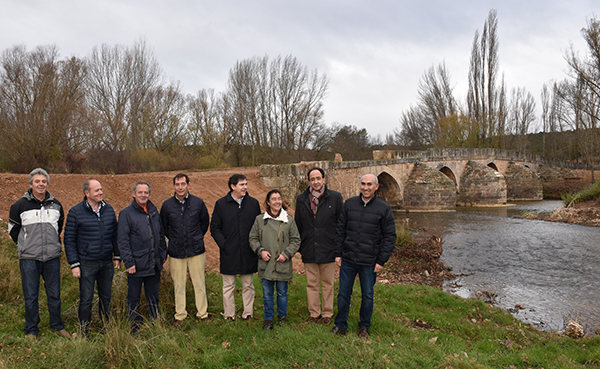 La Junta concluye la restauración del tajamar del puente de Andaluz La Junta concluye la restauración del tajamar del puente de Andaluz