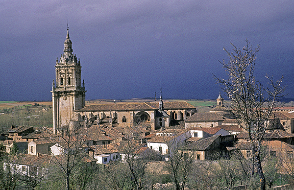 El Burgo de Osma-Ciudad de Osma tiene 5.066 habitantes empadronados El Burgo de Osma-Ciudad de Osma tiene 5.066 habitantes empadronados