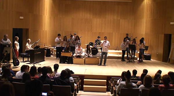"Ahí va ESO" reúne a 350 alumnos de ocho centros educativos en torno a la música "Ahí va ESO" reúne a 350 alumnos de ocho centros educativos en torno a la música