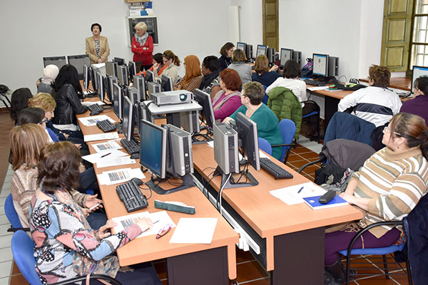 La Junta inicia en Soria el programa Atenea La Junta inicia en Soria el programa Atenea