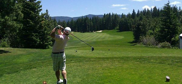La Junta promociona su oferta de golf combinada con otras experiencias turísticas La Junta promociona su oferta de golf combinada con otras experiencias turísticas
