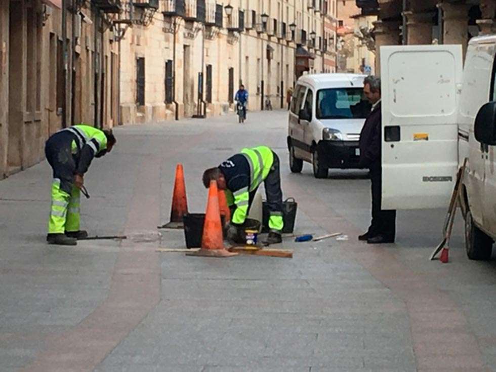 Modificación presupuestaria para contratar en El Burgo de Osma a cinco trabajadores Modificación presupuestaria para contratar en El Burgo de Osma a cinco trabajadores