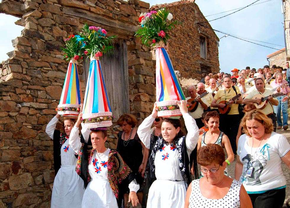 Sarnago celebra con actividades culturales a San Bartolomé Sarnago celebra con actividades culturales a San Bartolomé