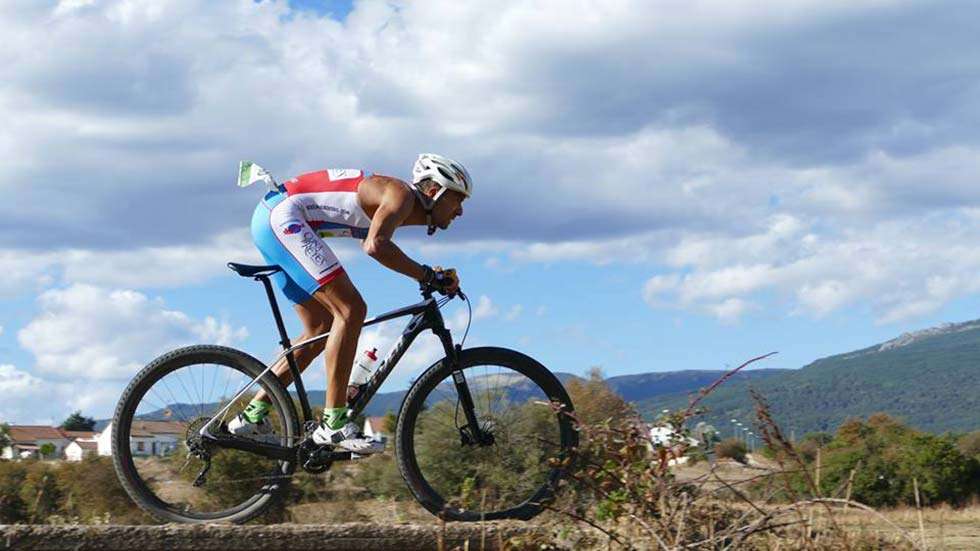 Gutiérrez y Monagas ganan en Covaleda a golpe de pedal Gutiérrez y Monagas ganan en Covaleda a golpe de pedal