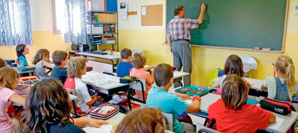 El Consejo Escolar de Castilla y León pide reducir un 5 por ciento la interinidad El Consejo Escolar de Castilla y León pide reducir un 5 por ciento la interinidad
