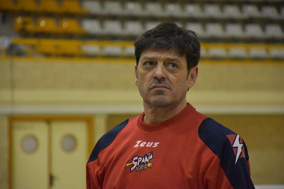 Benjamín Vicedo: "Hay que buscar clubes con varios sponsors y que trabajen la cantera" Benjamín Vicedo: "Hay que buscar clubes con varios sponsors y que trabajen la cantera"