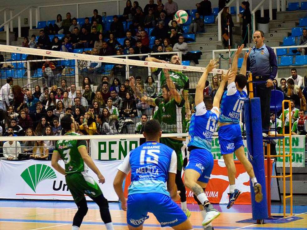 Duelo por el predominio de la competición en la jornada de Superliga Duelo por el predominio de la competición en la jornada de Superliga