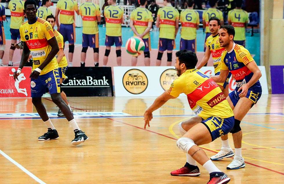 Los favoritos cosechan victorias en la jornada de Superliga masculina Los favoritos cosechan victorias en la jornada de Superliga masculina