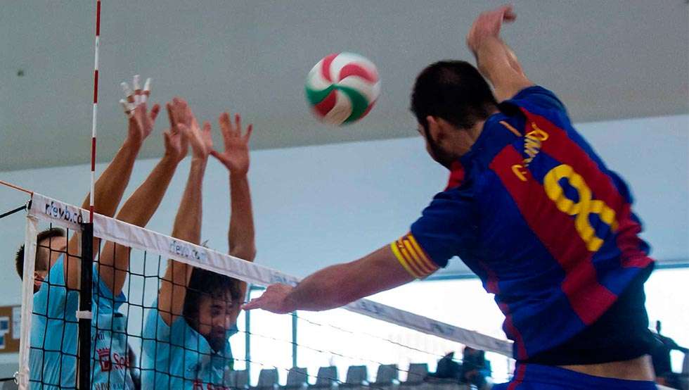 Jornada de duelos regionales para apuntalar los playoffs de la Superliga Jornada de duelos regionales para apuntalar los playoffs de la Superliga