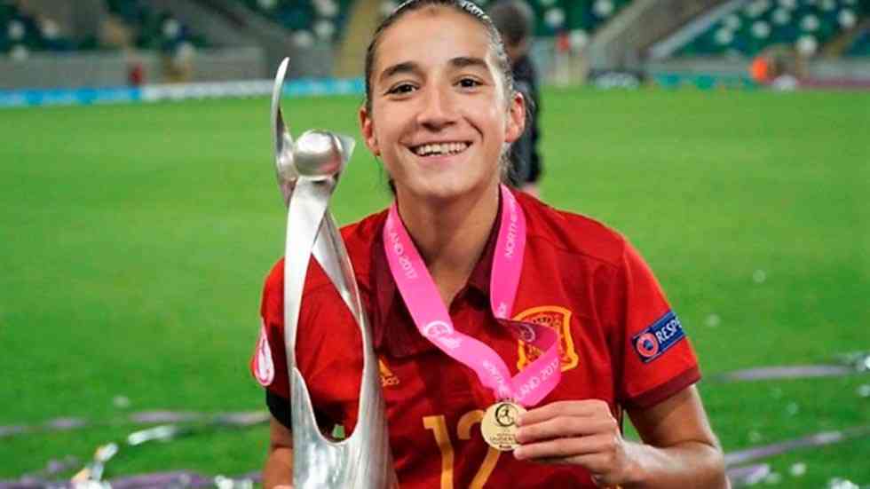 Lucía Rodríguez realizará el saque de honor en el Numancia-Almería Lucía Rodríguez realizará el saque de honor en el Numancia-Almería