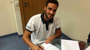 El Numancia amplía el contrato de Higinio hasta 2020 El Numancia amplía el contrato de Higinio hasta 2020