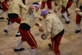 San Leonardo se emociona con las danzas del paloteo San Leonardo se emociona con las danzas del paloteo