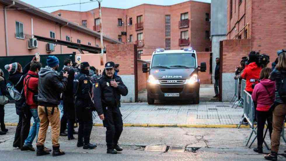 Libertad bajo fianza para dos de los tres ex-futbolistas de la Arandina Libertad bajo fianza para dos de los tres ex-futbolistas de la Arandina