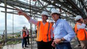 De la Serna supervisa las obras de la autovía del Duero De la Serna supervisa las obras de la autovía del Duero