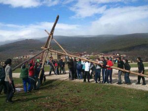 La Pingada del Mayo será el próximo sábado en Covaleda La Pingada del Mayo será el próximo sábado en Covaleda