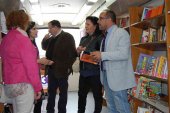 El bibliobús cumple 30 años acercando la "magia" de los libros El bibliobús cumple 30 años acercando la "magia" de los libros