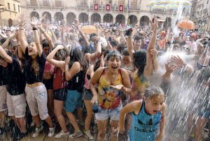 Tormentas, vino y toros, para las fiestas de San Juan Tormentas, vino y toros, para las fiestas de San Juan