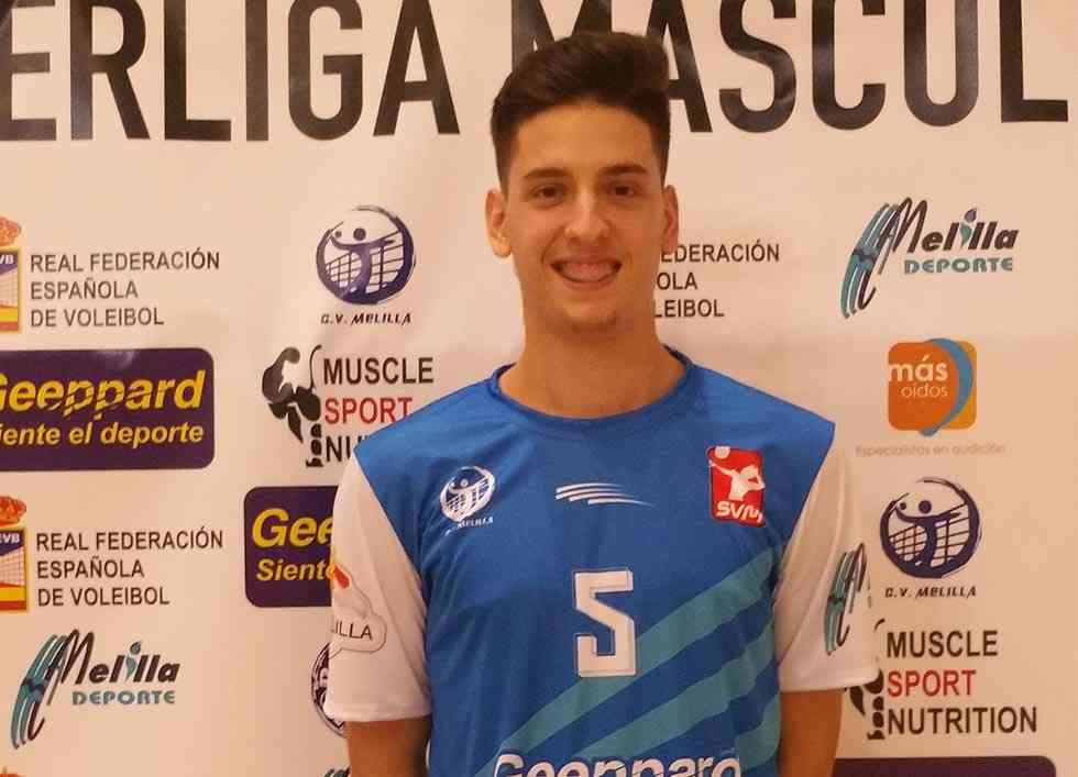 El joven central Víctor Méndez, primer fichaje de Río Duero El joven central Víctor Méndez, primer fichaje de Río Duero