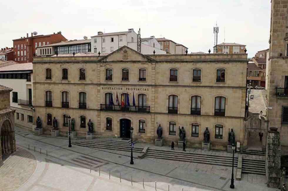 Las administraciones públicas cumplen con los autónomos Las administraciones públicas cumplen con los autónomos