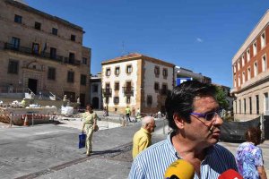 El PP lamenta el derroche de dinero público con nuevo adoquinado El PP lamenta el derroche de dinero público con nuevo adoquinado