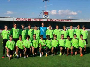 Veintidós futbolistas inician temporada con Infantil A del Numancia Veintidós futbolistas inician temporada con Infantil A del Numancia