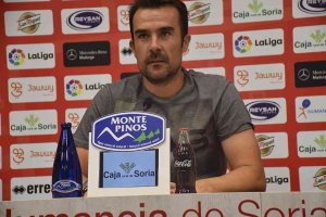 Un renovado Numancia, de estreno en Córdoba Un renovado Numancia, de estreno en Córdoba