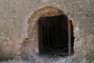 Expoliado el pórtico de la ermita de La Mercadera, en Rioseco de Soria Expoliado el pórtico de la ermita de La Mercadera, en Rioseco de Soria