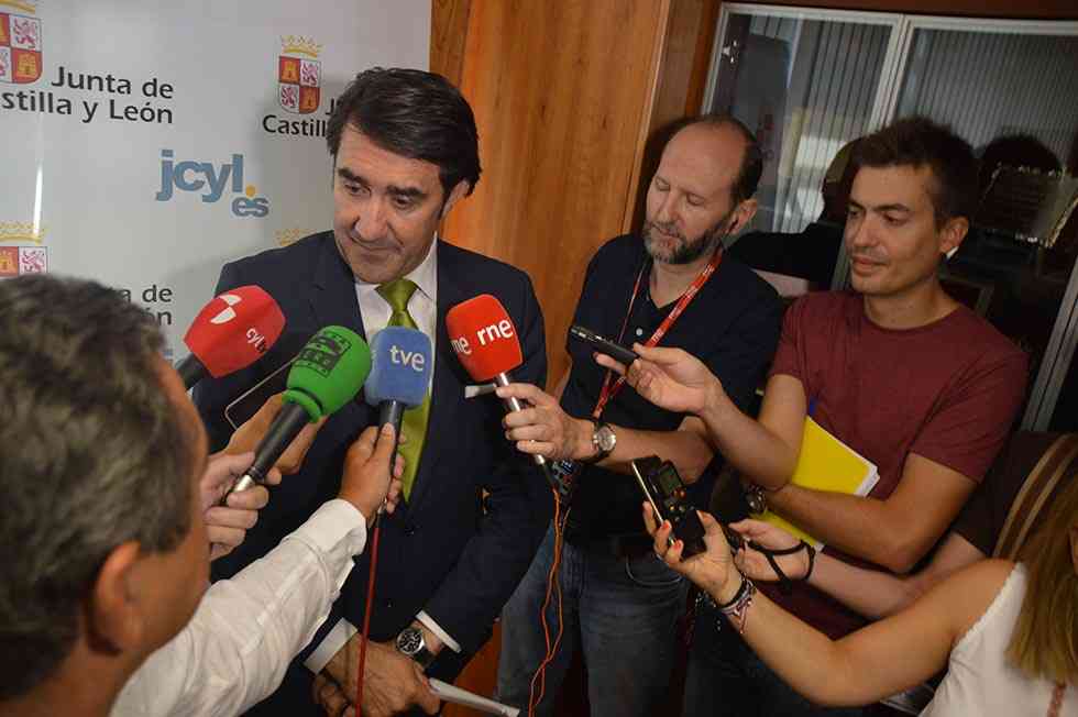 Podemos traslada "indignación" de ciudadanos por "corruptelas" del PP Podemos traslada "indignación" de ciudadanos por "corruptelas" del PP