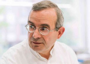 De Lózar: "la refinanción de la deuda es muy mejorable" De Lózar: "la refinanción de la deuda es muy mejorable"