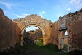 Expolian dos capiteles románicos de la ermita de Boós Expolian dos capiteles románicos de la ermita de Boós