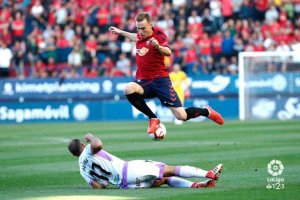 El Numancia araña un punto en Pamplona pero perdona un penalti El Numancia araña un punto en Pamplona pero perdona un penalti