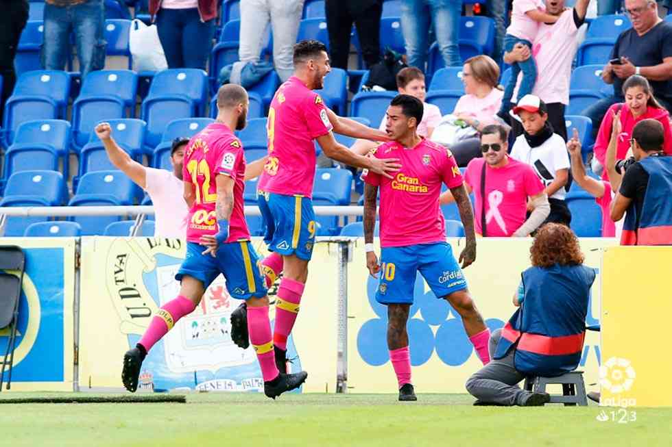 El Numancia recibe tres goles en Canarias El Numancia recibe tres goles en Canarias