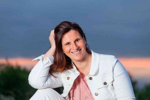 El pueblo despoblado de Peñálcazar ambienta una novela costumbrista El pueblo despoblado de Peñálcazar ambienta una novela costumbrista