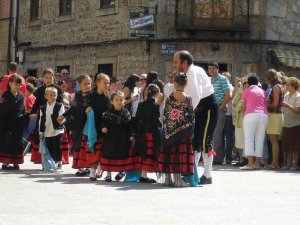 Ocho festivos, con dos puentes nacionales, en el calendario laboral de 2019 Ocho festivos, con dos puentes nacionales, en el calendario laboral de 2019