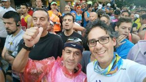 Un corredor salmantino con disminución visual, en la Maratón de Oporto Un corredor salmantino con disminución visual, en la Maratón de Oporto