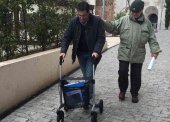 El PP denuncia los "incómodos" adoquines de la plaza del Vergel El PP denuncia los "incómodos" adoquines de la plaza del Vergel