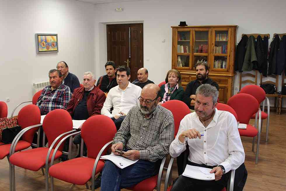 Reunión para avanzar en el camino natural Valcorba-Ciria Reunión para avanzar en el camino natural Valcorba-Ciria