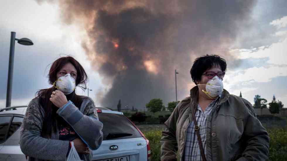 PNL de Podemos para reducir incineración de neumáticos PNL de Podemos para reducir incineración de neumáticos