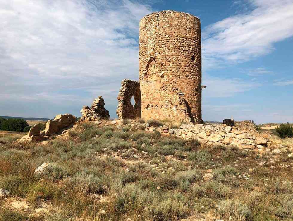 La Junta restaura la torre islámica de Cántabos La Junta restaura la torre islámica de Cántabos